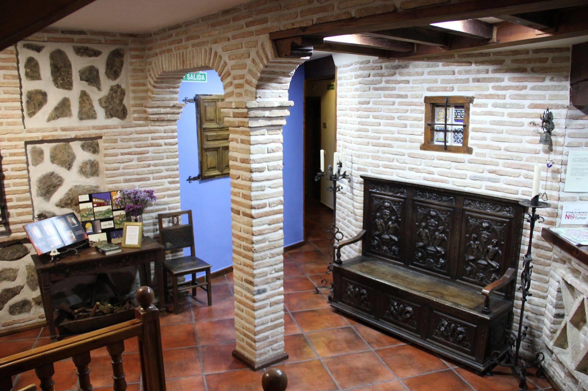 La Posada De Manolo Toledo Exterior photo